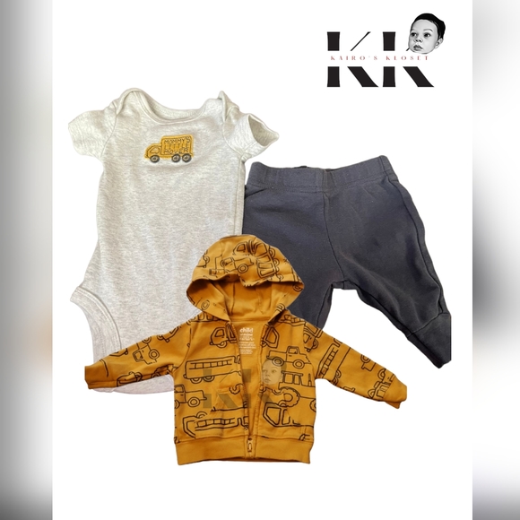 Trucks set - Picture 1 of 1